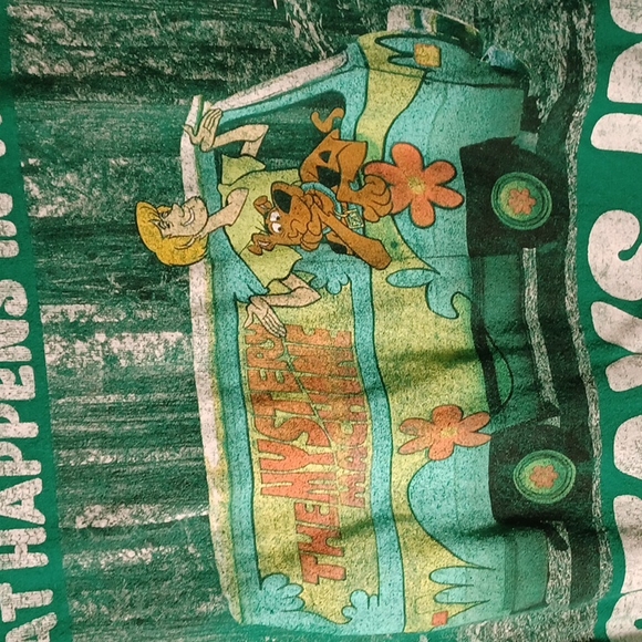 Hanna Barbara Scooby Doo "What Happens in the Van Stays in the Van!!!" T-Shirt - Picture 2 of 8